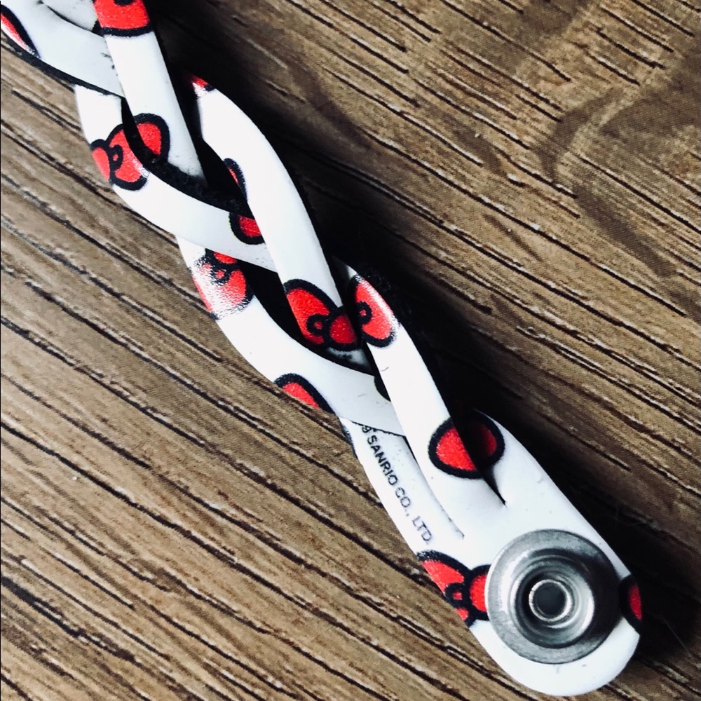 HELLO KITTY-NWOT Leather Snap Bracelet - Picture 11 of 16